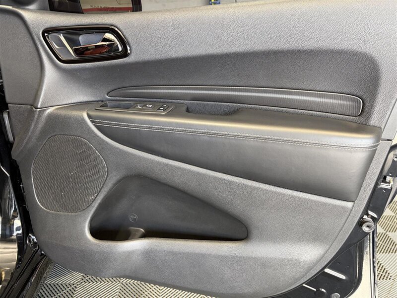 Used 2022 Dodge Durango SRT AWD/4WD image 26