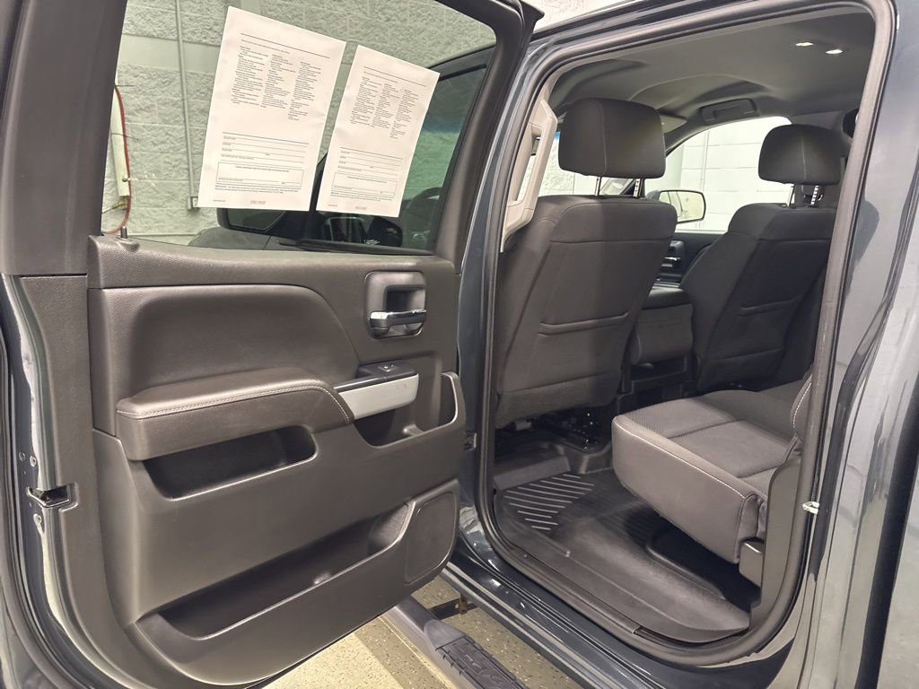 Used 2017 Chevrolet Silverado 1500 LT w/ All Star Edition image 33