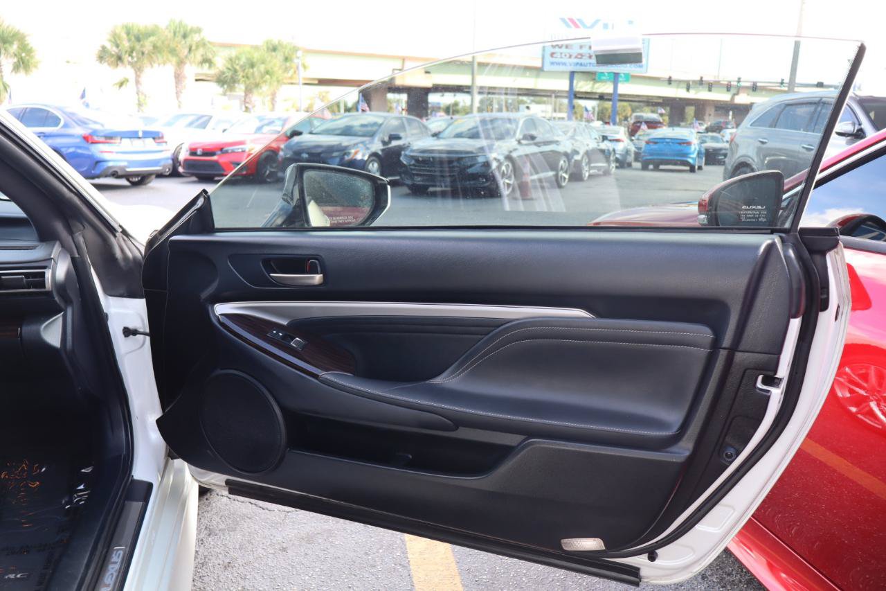 Used 2020 Lexus RC 300 w/ Accessory Package RWD image 15