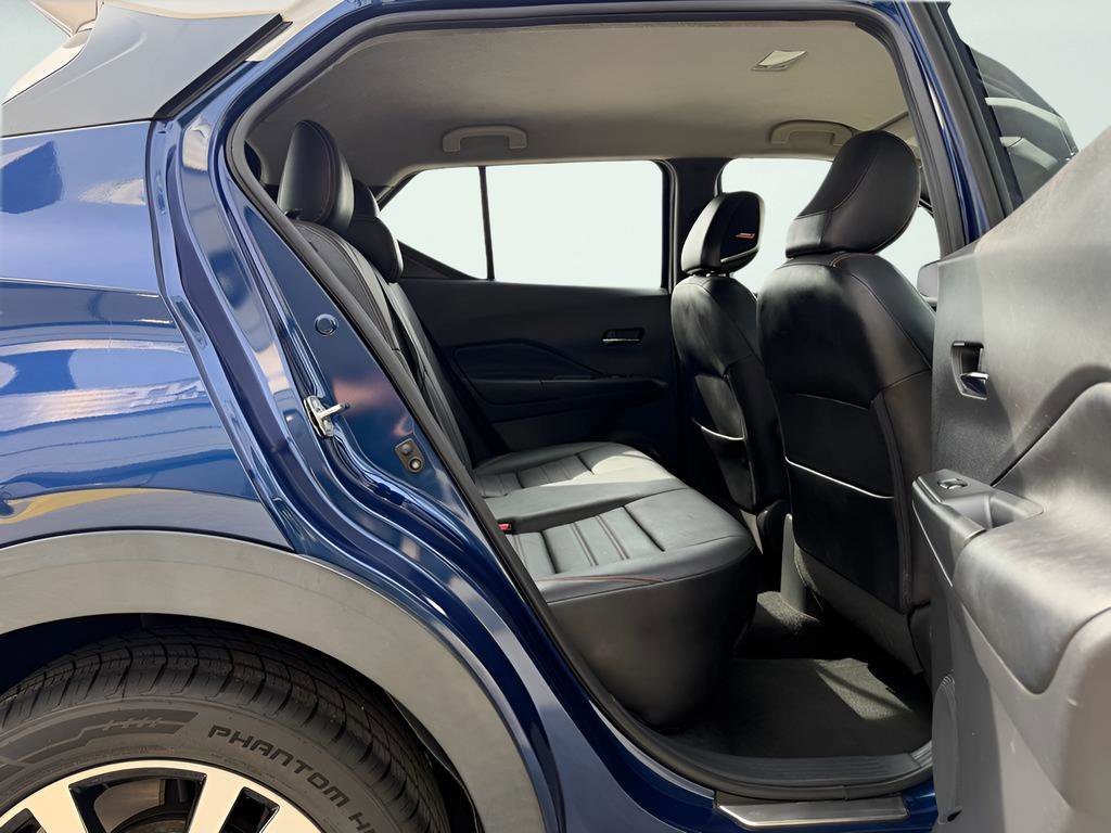 Used 2019 Nissan Kicks SR w/ SR Premium Package image 26