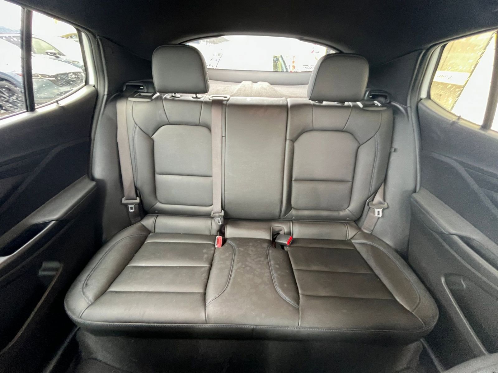 Used 2025 Buick Envista Sport Touring image 40