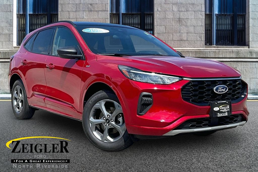Certified 2024 Ford Escape ST-Line AWD/4WD image 1