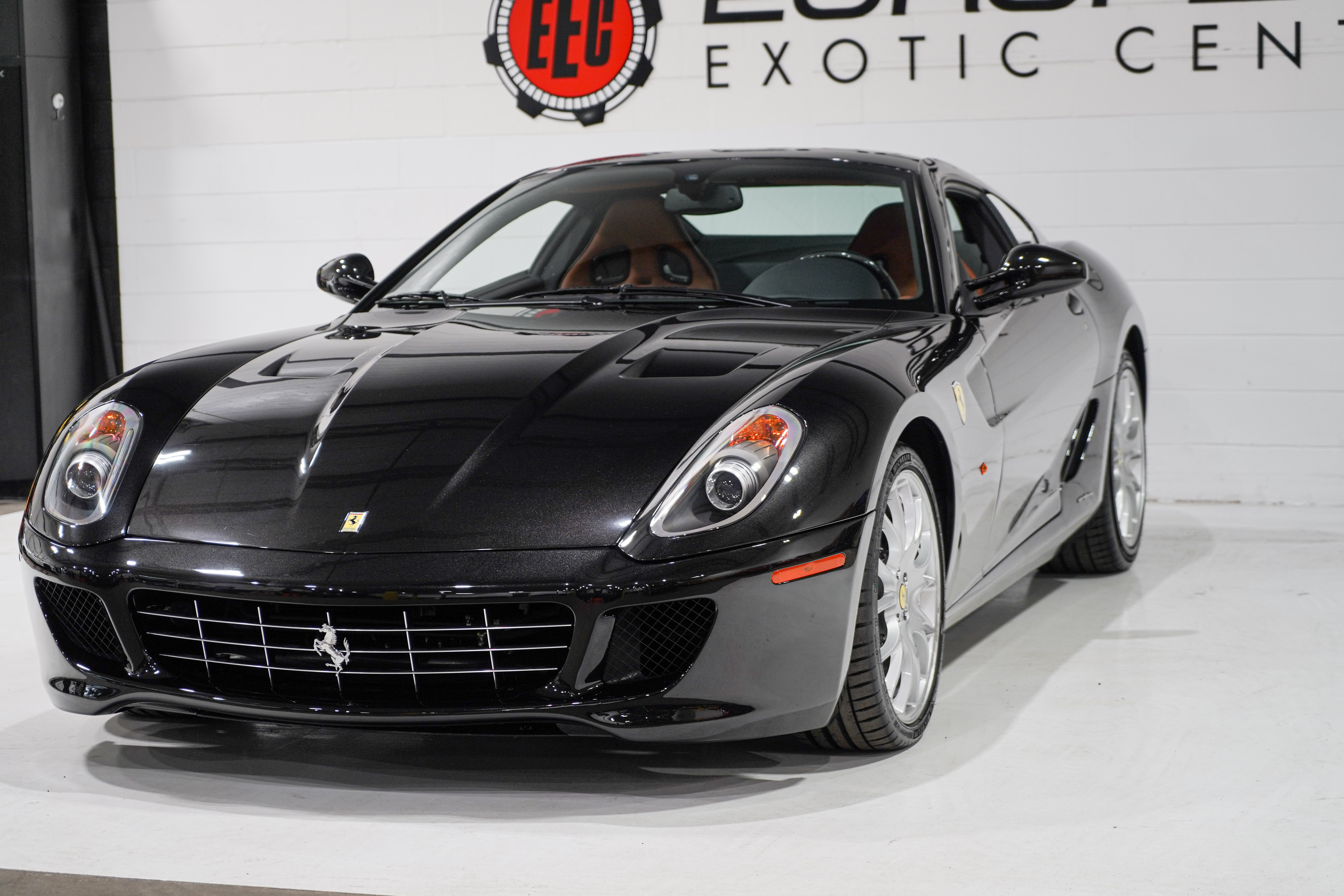 Used 2007 Ferrari 599 GTB Fiorano RWD image 35