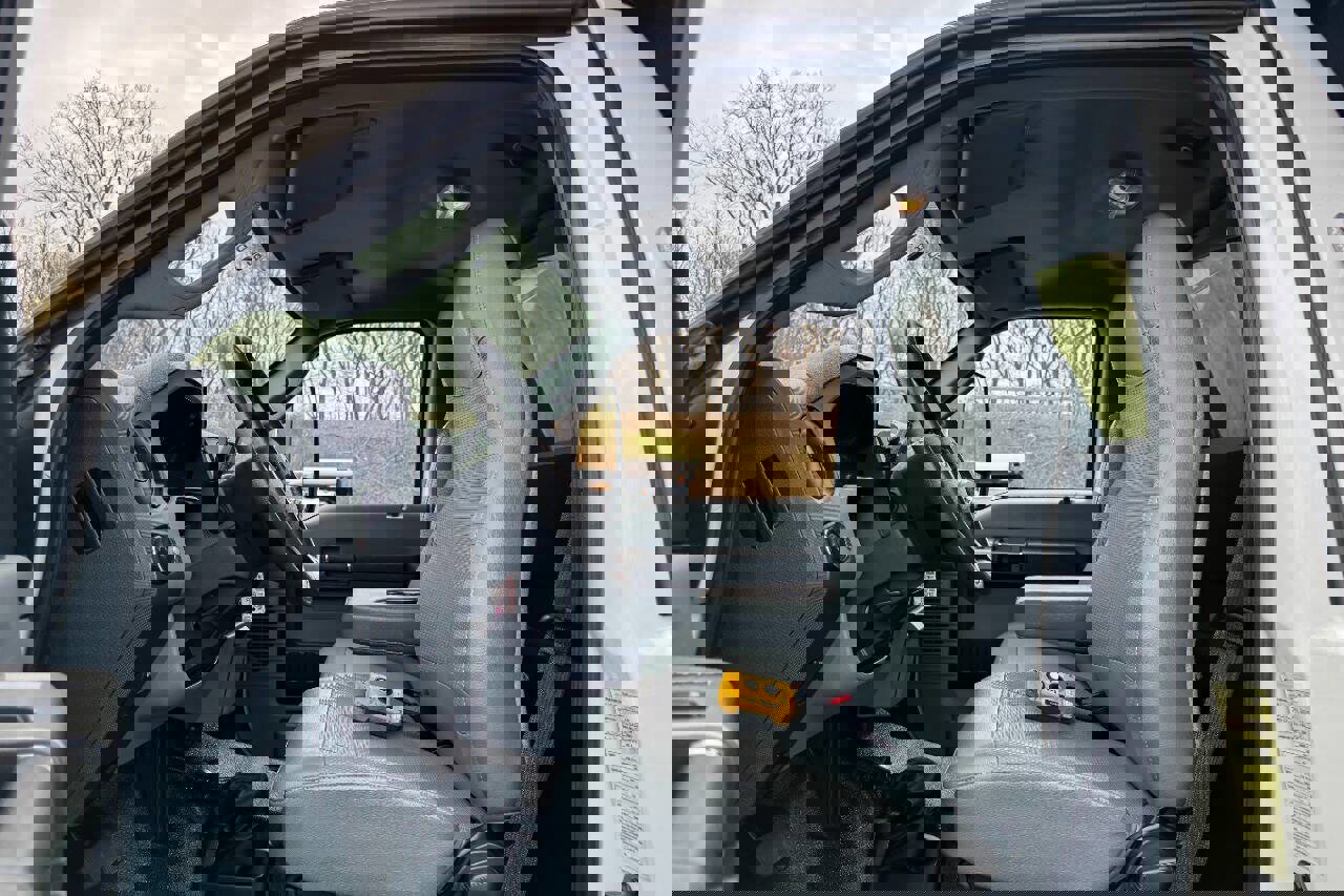 Used 2023 Ford F650 2WD Regular Cab Super Duty image 23