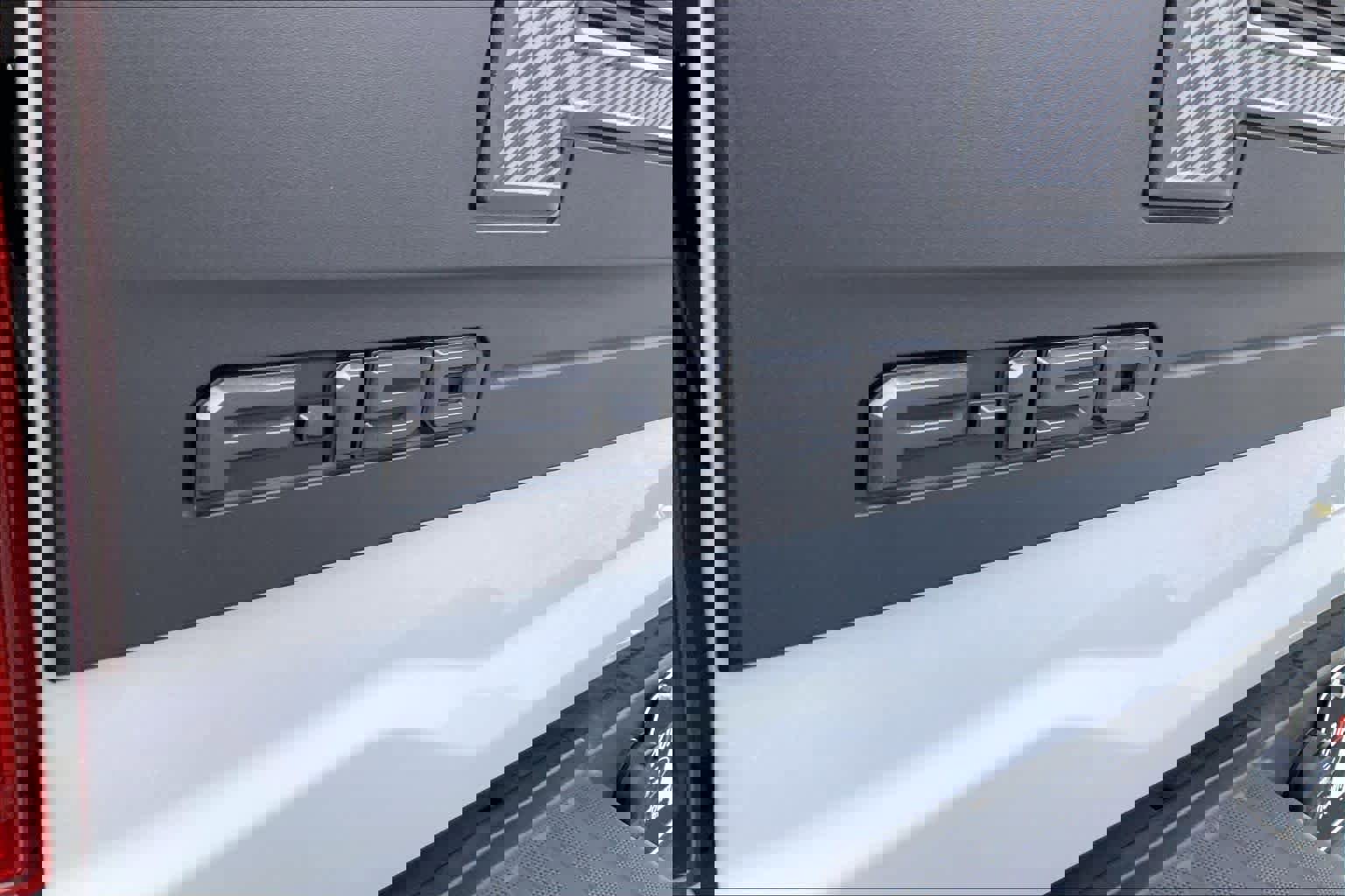 Used 2024 Ford F150 Raptor AWD/4WD image 31