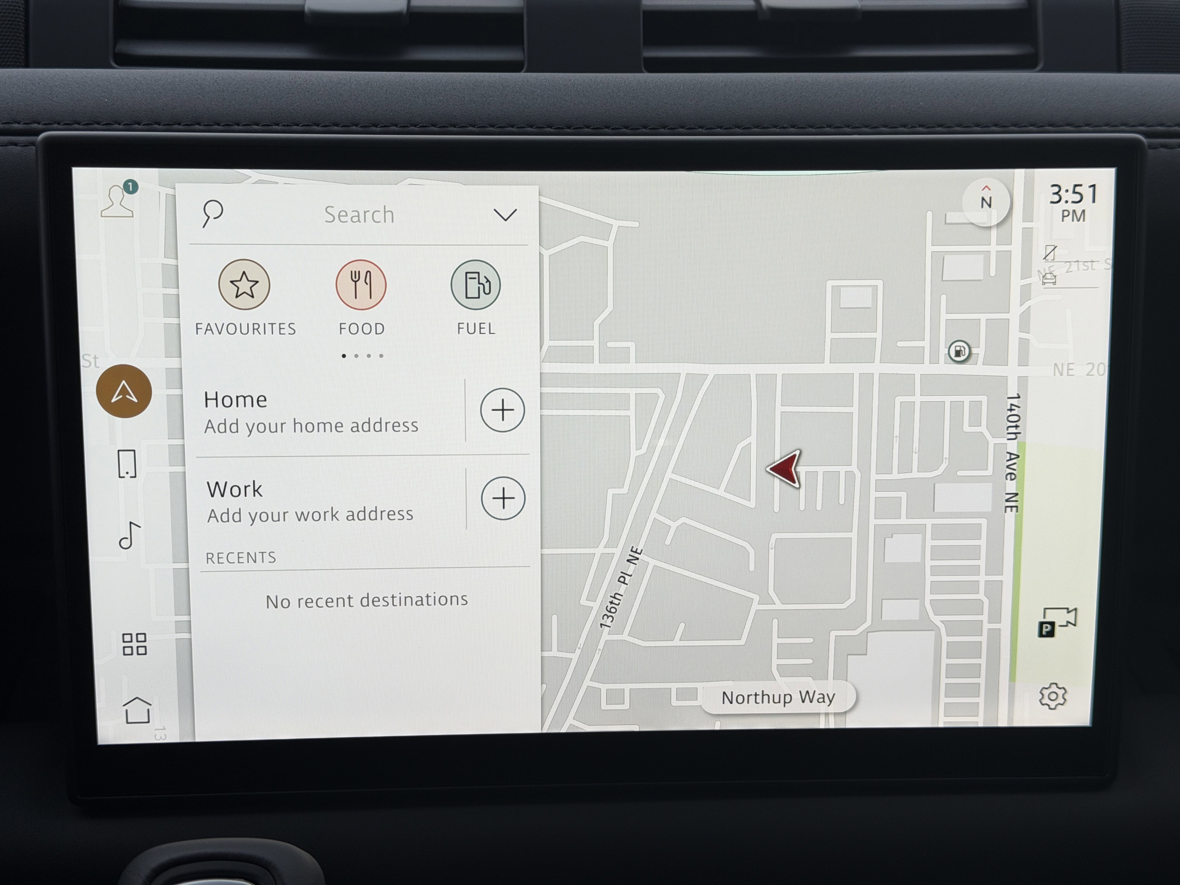 Certified 2025 Land Rover Defender 110 X-Dynamic SE image 23