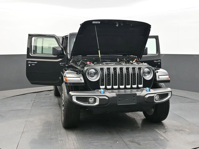 Used 2023 Jeep Wrangler Unlimited Sahara w/ Cold Weather Group AWD/4WD image 62