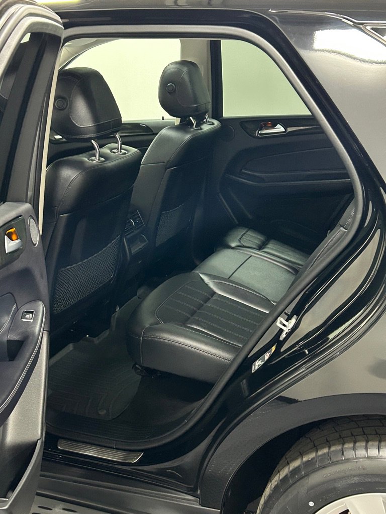 Used 2016 Mercedes-Benz GLE 300d 300D 4MATIC image 9