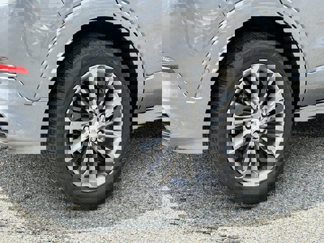 Used 2021 Buick Encore GX Essence w/ Advanced Technology Package image 8