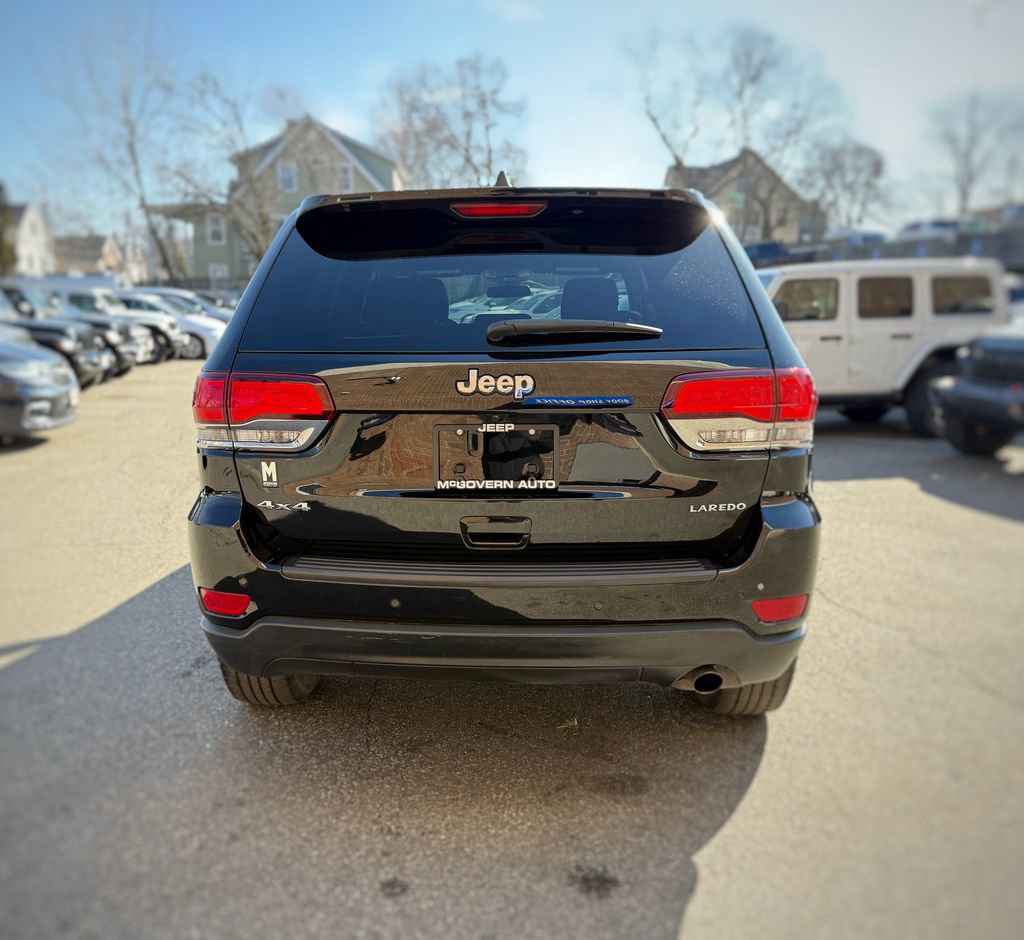 Used 2020 Jeep Grand Cherokee Laredo image 10