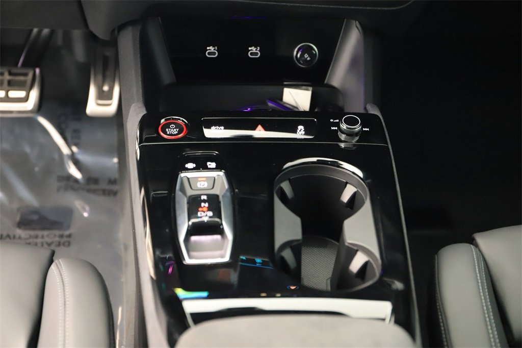 New 2025 Audi S6 e-tron Prestige image 21