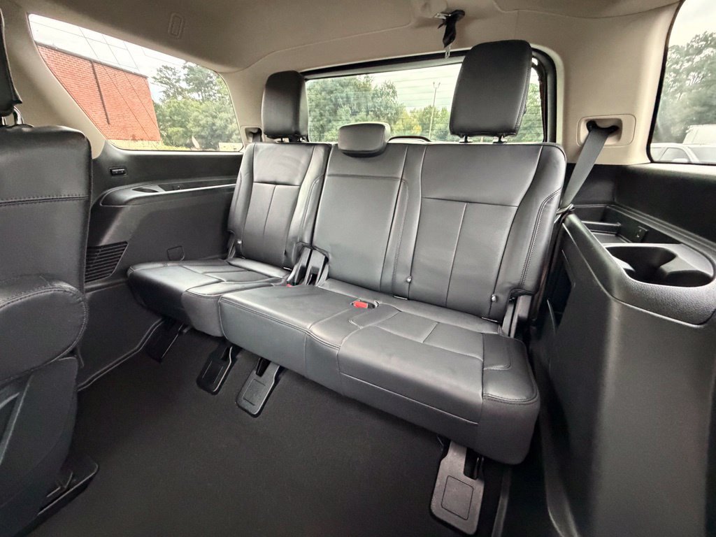 Used 2024 Ford Expedition XLT AWD/4WD image 24
