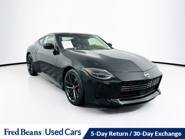 Used 2023 Nissan Z w/ Floor Mat Package (L93) RWD image 1