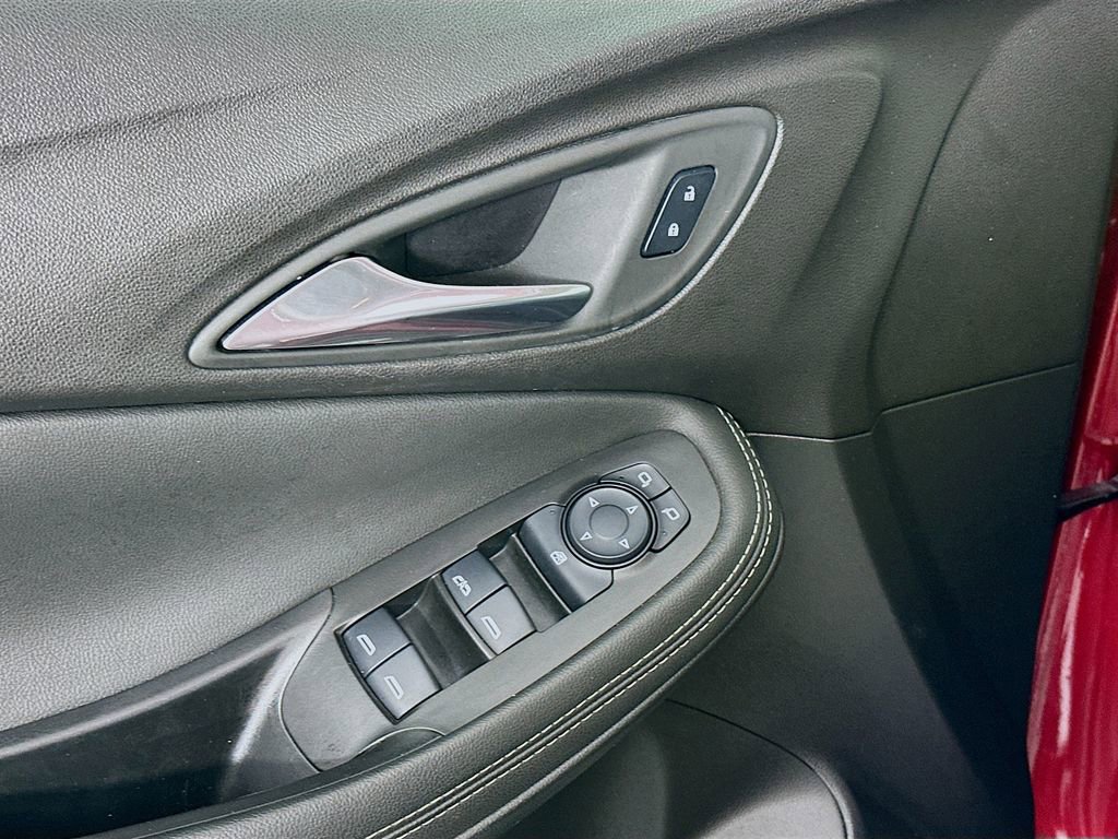 Used 2024 Buick Encore GX Sport Touring image 23