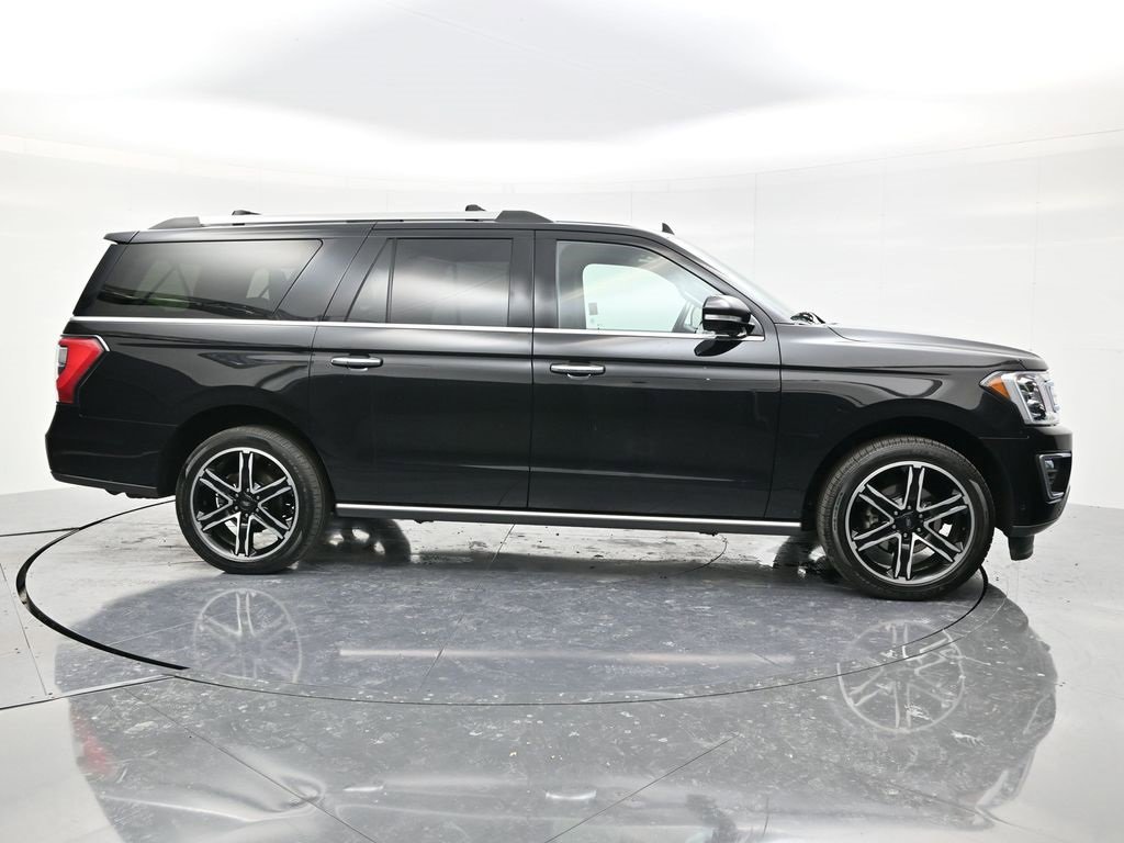 Used 2021 Ford Expedition Max Limited image 4