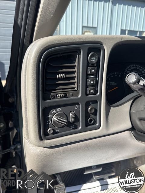 Used 2005 GMC Sierra 1500 SLT w/ Light Duty Power Package AWD/4WD image 14