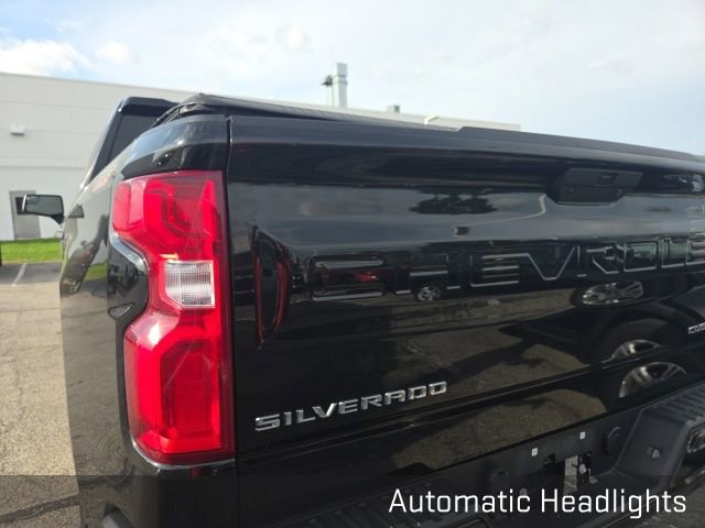 Used 2020 Chevrolet Silverado 1500 Custom Trail Boss w/ Custom Convenience Package image 6