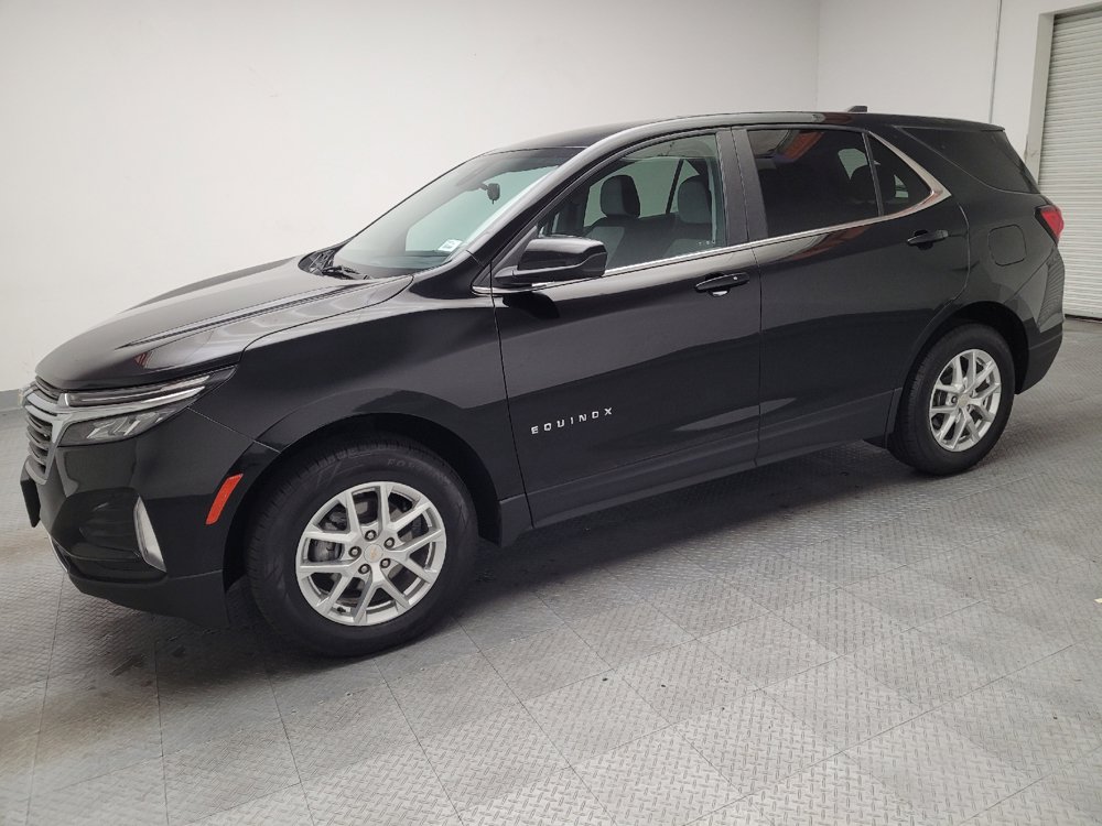 Used 2023 Chevrolet Equinox LT AWD/4WD image 2