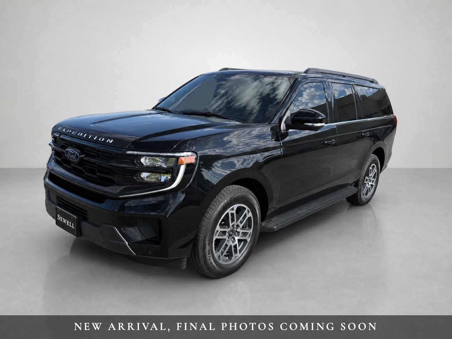 Used 2025 Ford Expedition Max Active