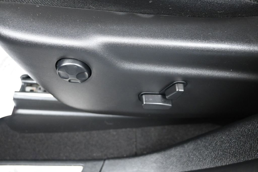 Used 2023 Dodge Durango GT AWD/4WD image 12