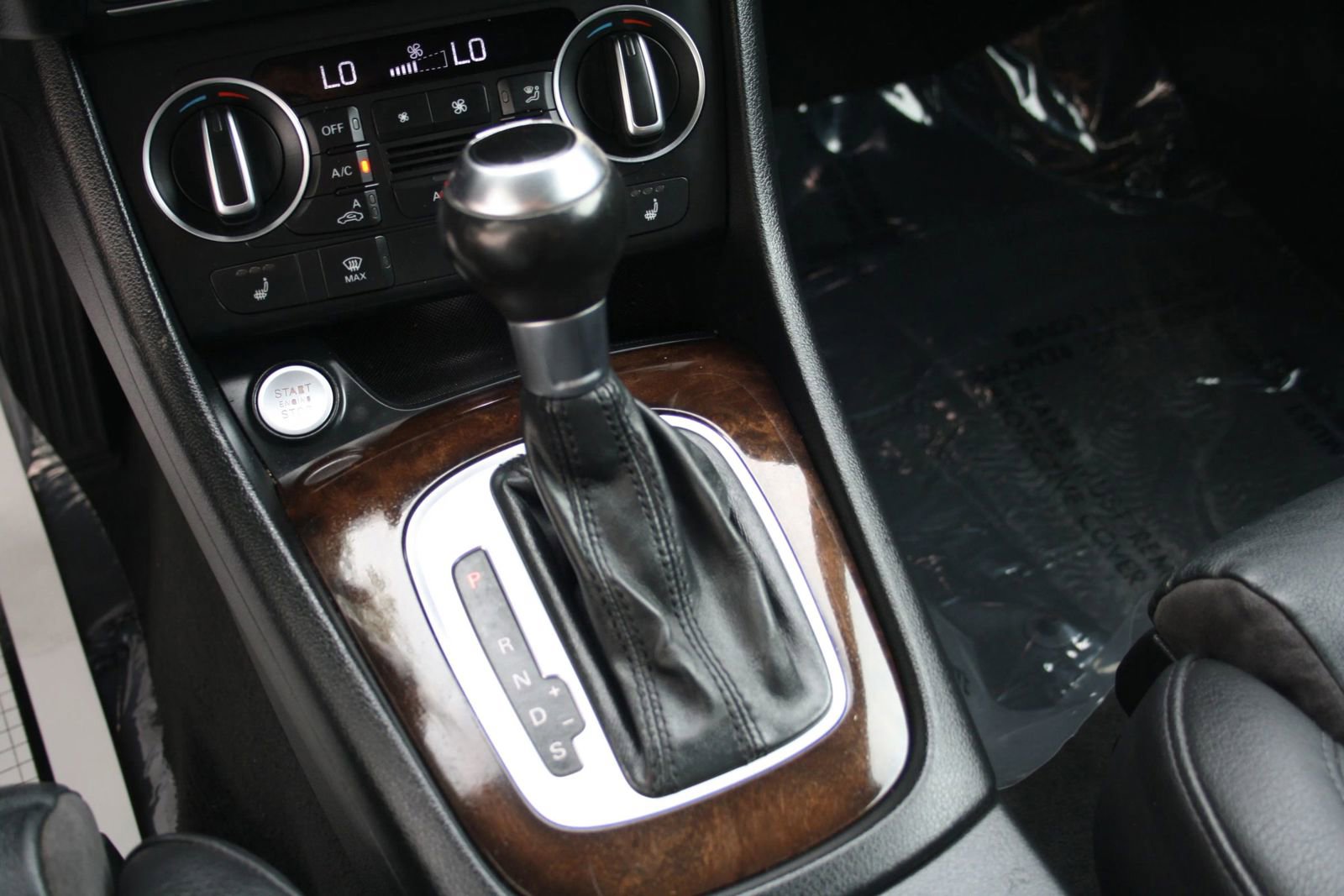 Used 2016 Audi Q3 2.0T Prestige w/ Prestige Package image 25