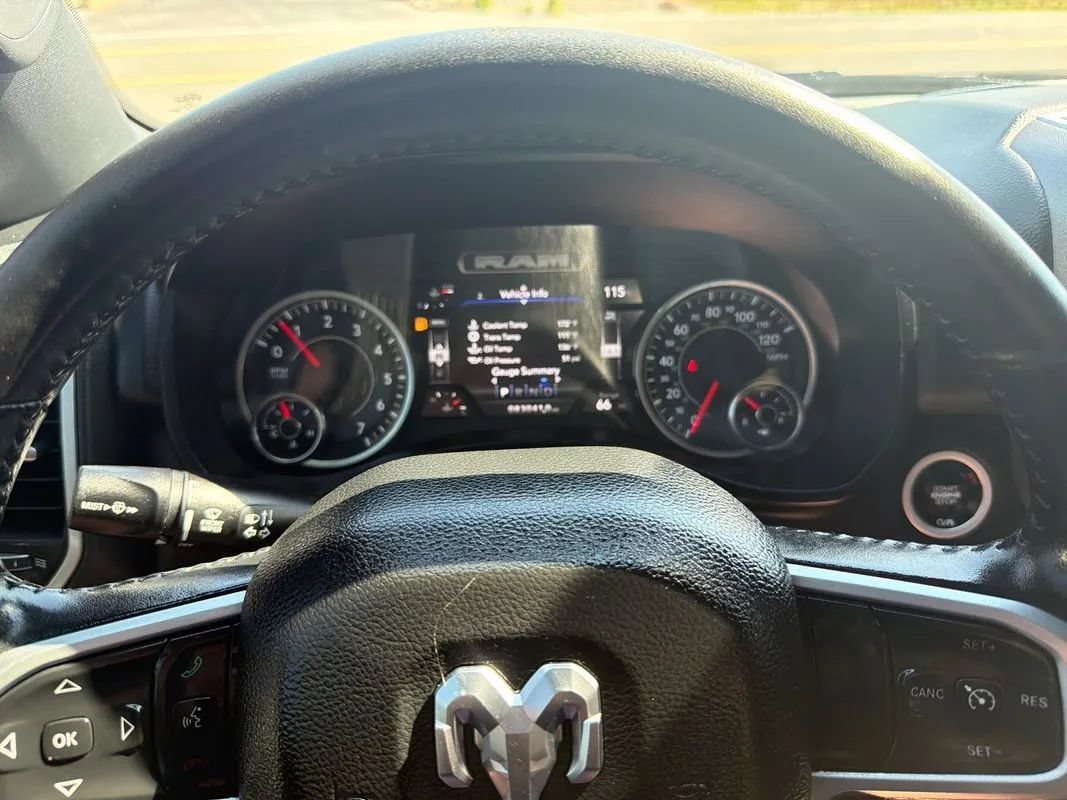 Used 2022 RAM 1500 Big Horn AWD/4WD image 26