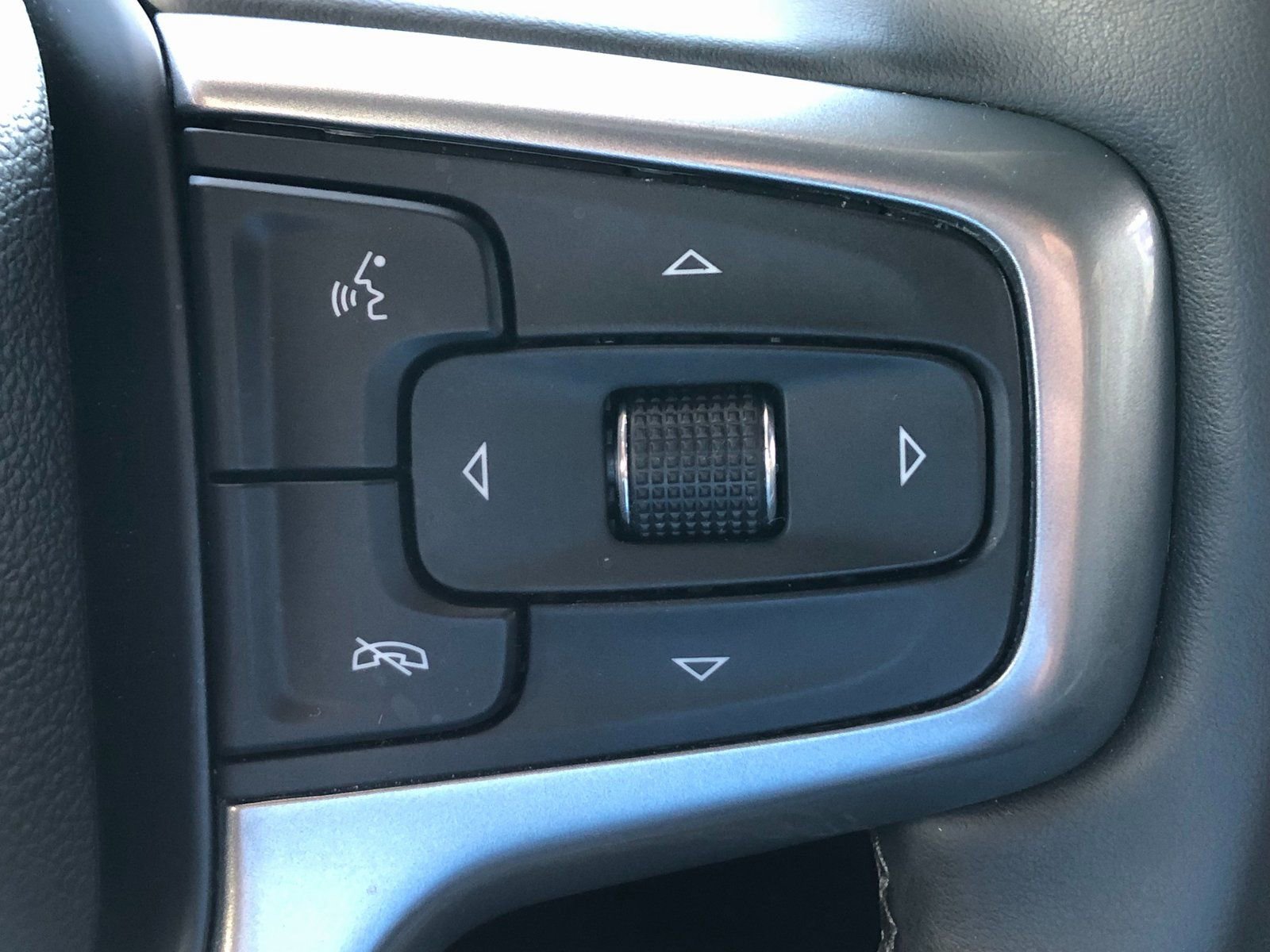 Certified 2024 Chevrolet Silverado 1500 LT image 30