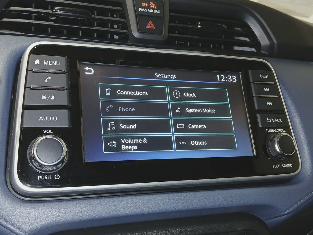 Used 2025 Nissan Versa SV w/ Trunk Package FWD image 21
