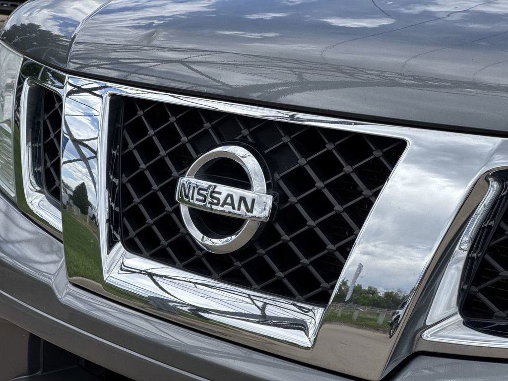 Used 2018 Nissan Frontier SV AWD/4WD image 29