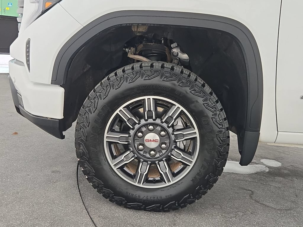 Used 2026 GMC Sierra 1500 AT4 AWD/4WD image 39