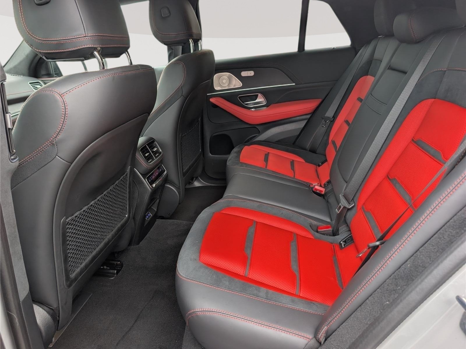 Used 2025 Mercedes-Benz GLE 63 AMG S image 18