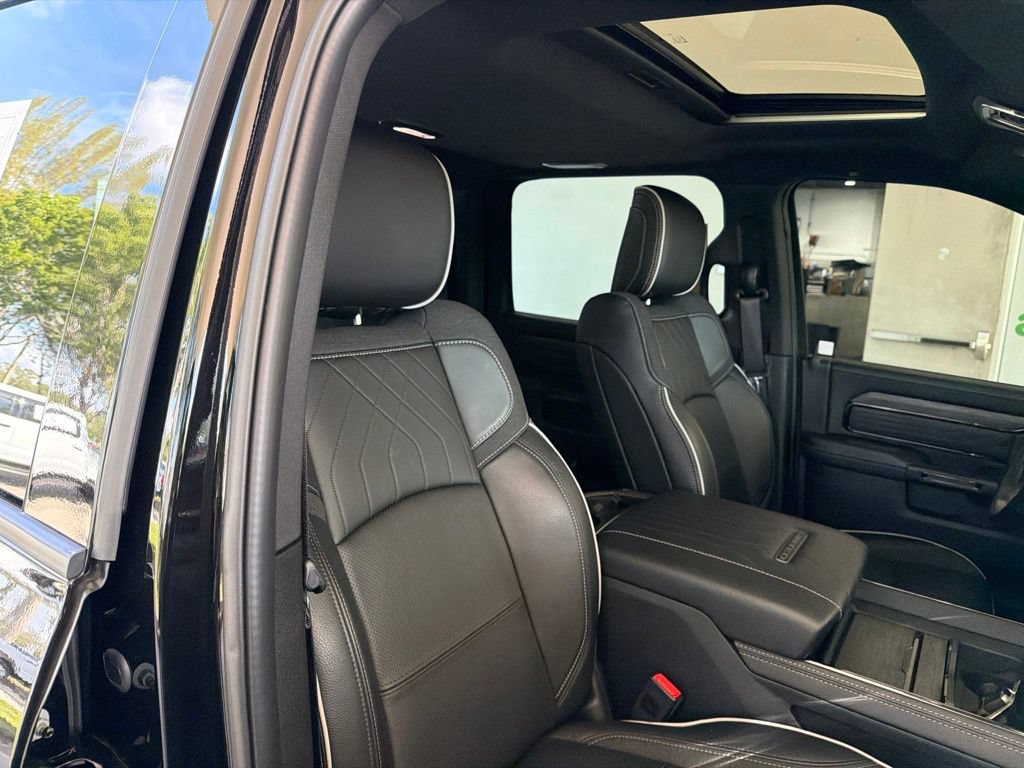 Used 2026 RAM 2500 Limited AWD/4WD image 33