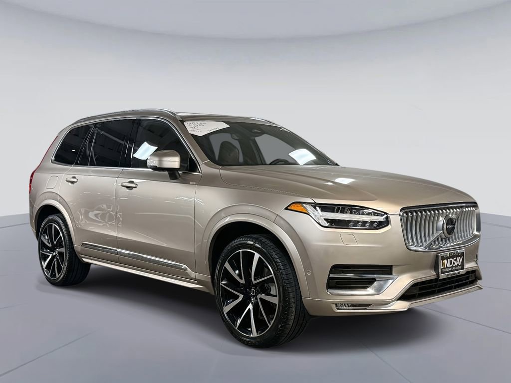 Certified 2025 Volvo XC90 B6 Plus image 9