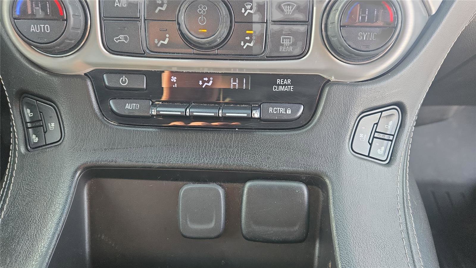 Used 2019 GMC Yukon SLT image 31