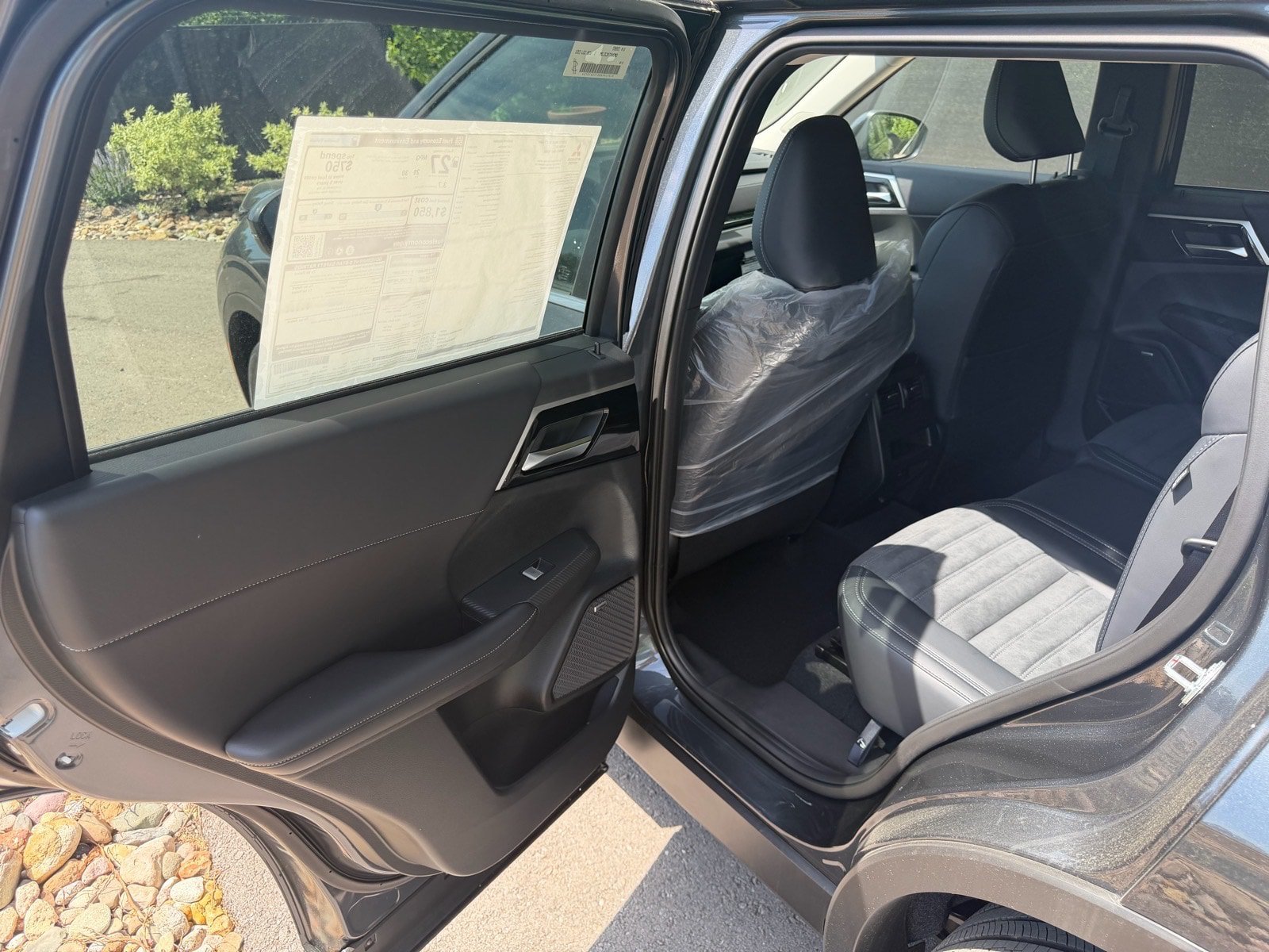 New 2026 Mitsubishi Outlander SE AWD/4WD image 18