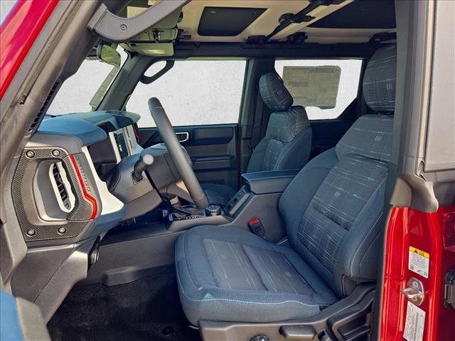 New 2026 Ford Bronco Heritage Edition image 4