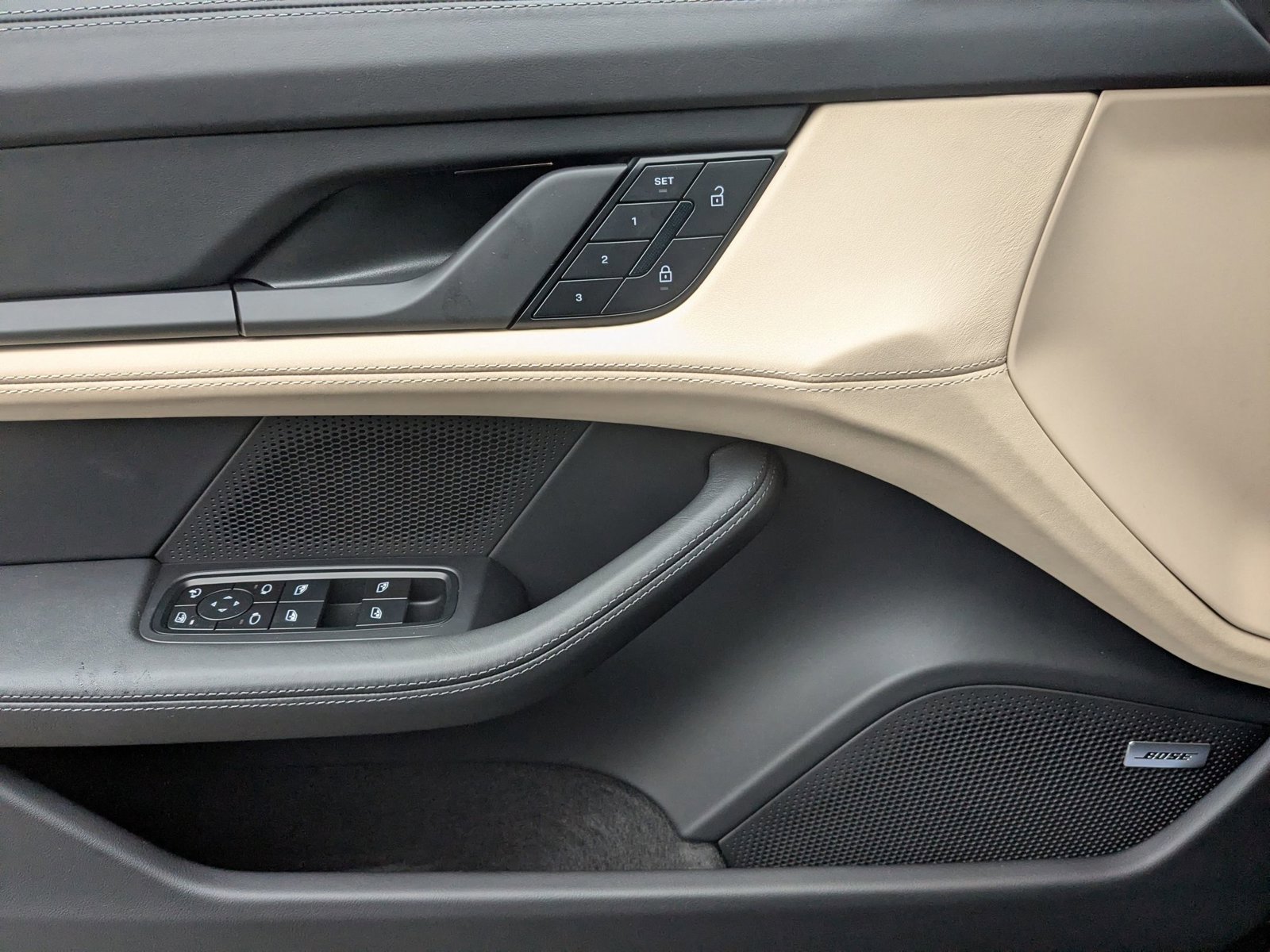 New 2026 Porsche Taycan 4S image 13