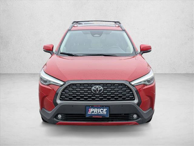 Used 2024 Toyota Corolla Cross XLE w/ Convenience Package video 2