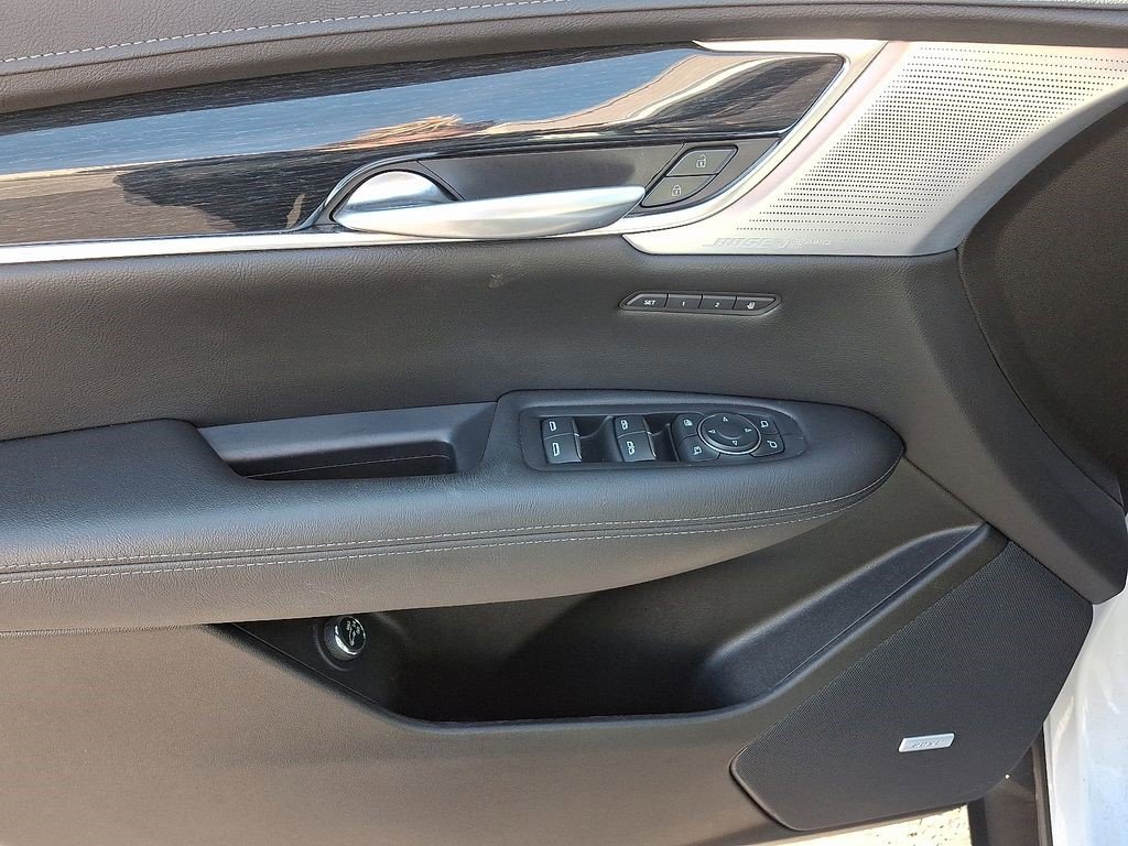 Certified 2024 Cadillac XT5 Premium Luxury w/ LPO, Floor Liner Package image 14