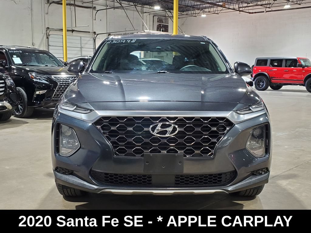 Used 2020 Hyundai Santa Fe SE FWD image 2