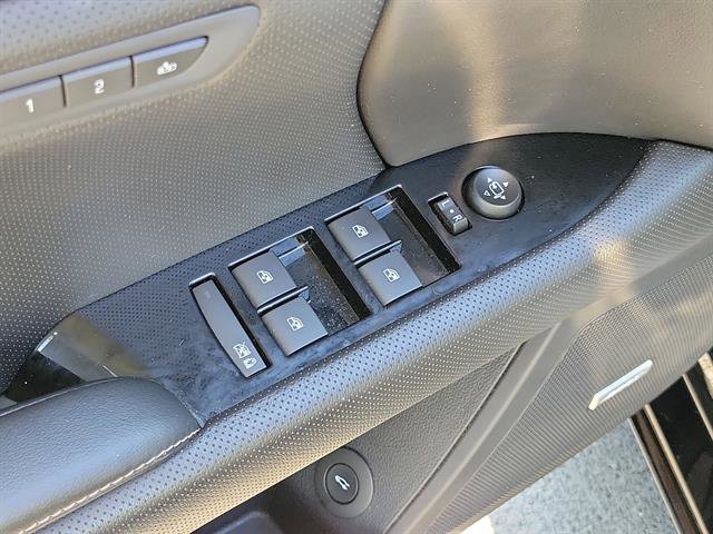 Used 2019 Cadillac XTS Luxury image 65