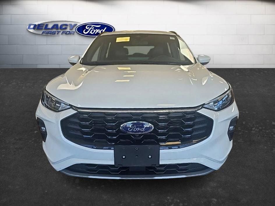 Used 2023 Ford Escape ST-Line Select w/ Tech Pack #2 AWD/4WD image 11
