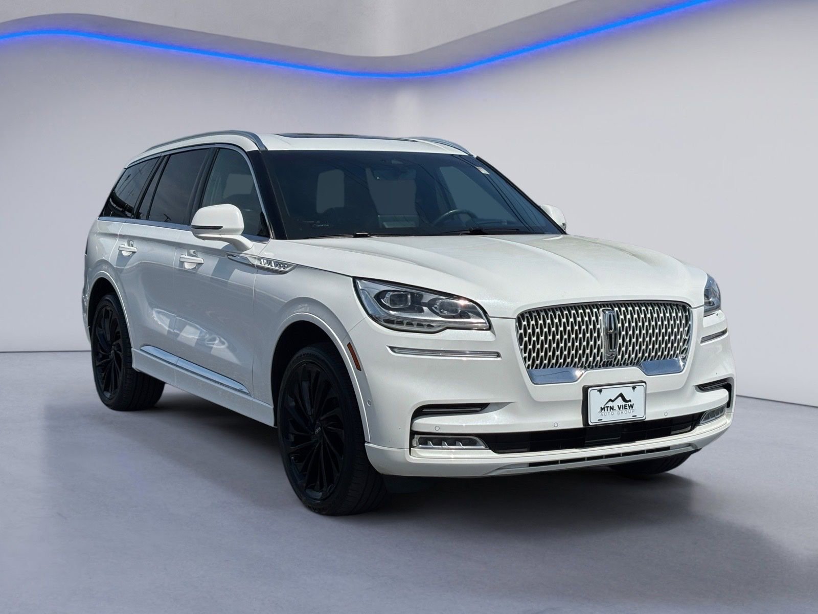 Used 2022 Lincoln Aviator Reserve w/ Equipment Group 201A image 7