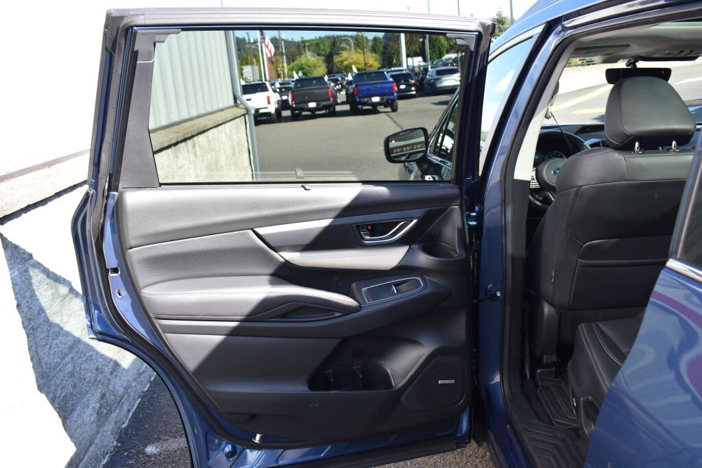 Used 2020 Subaru Ascent Limited w/ Technology Package AWD/4WD image 17