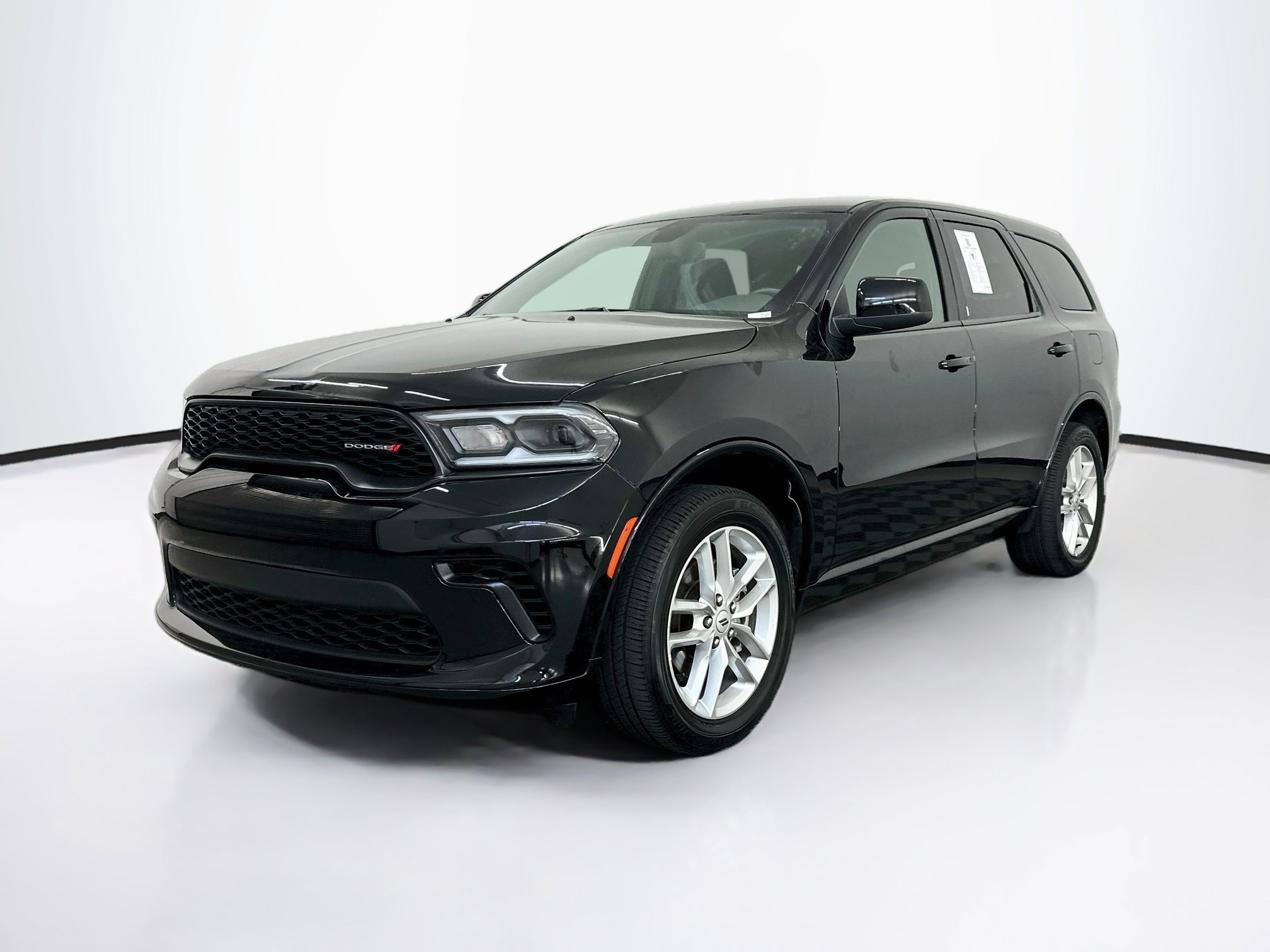 Used 2025 Dodge Durango GT AWD/4WD image 3