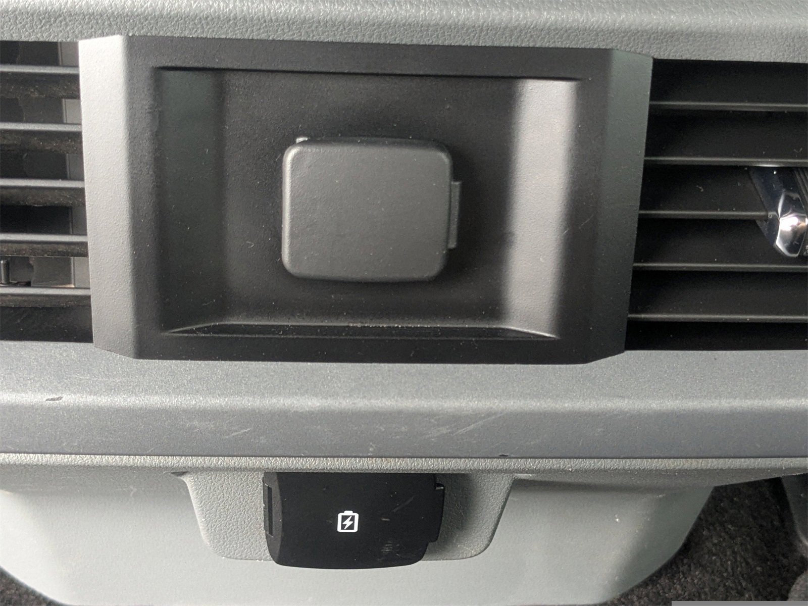 Used 2023 Ford F150 XLT w/ Equipment Group 301A Mid image 15