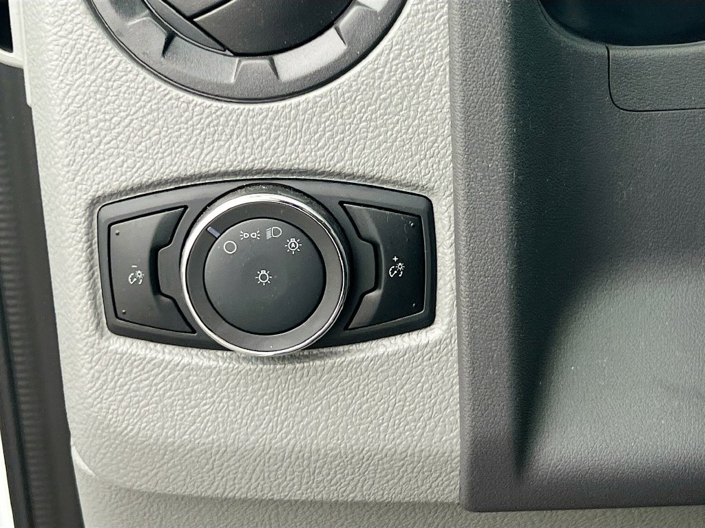 New 2025 Ford E-350 and Econoline 350 Super Duty w/ Interior Upgrade Package RWD image 18