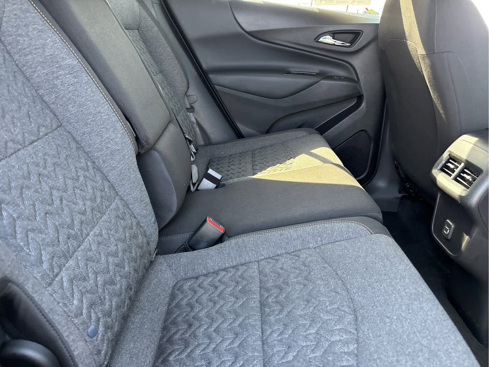 Certified 2024 Chevrolet Equinox LT w/ LPO, Floor Liner Package FWD image 24