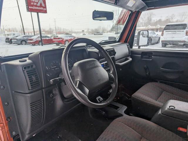 Used 2000 Jeep Wrangler SE image 9
