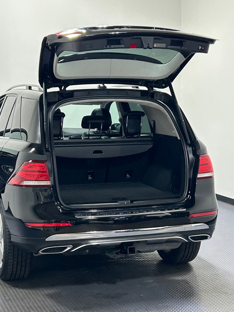 Used 2016 Mercedes-Benz GLE 300d 300D 4MATIC image 12